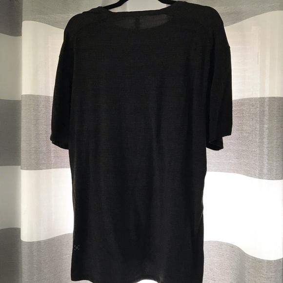 Men’s XL Lululemon Vent Tech Workout Shirt - Picture 2 of 4
